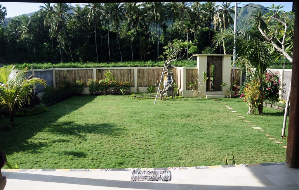 Villa Gayatri Hidden Oasis アメッド エクステリア 写真