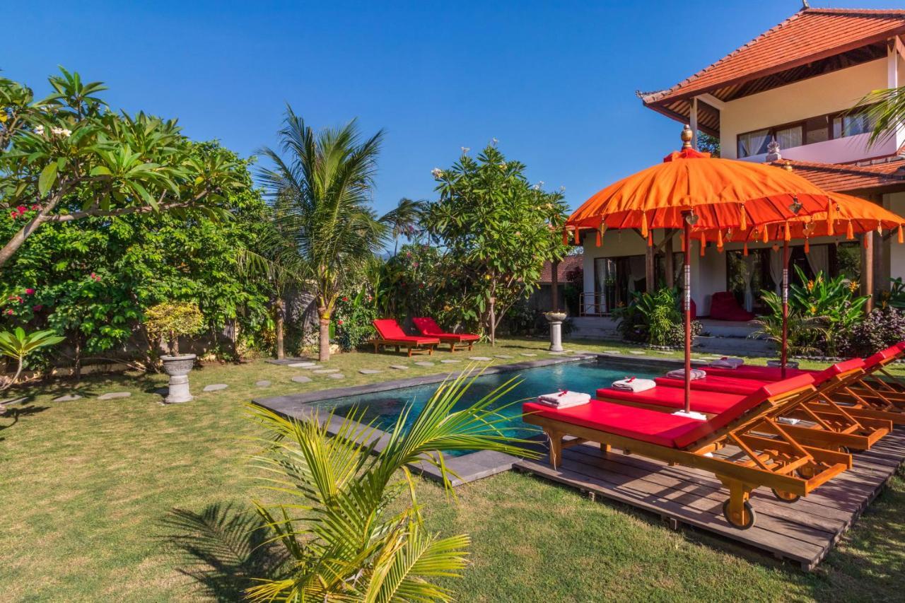 Villa Gayatri Hidden Oasis アメッド エクステリア 写真