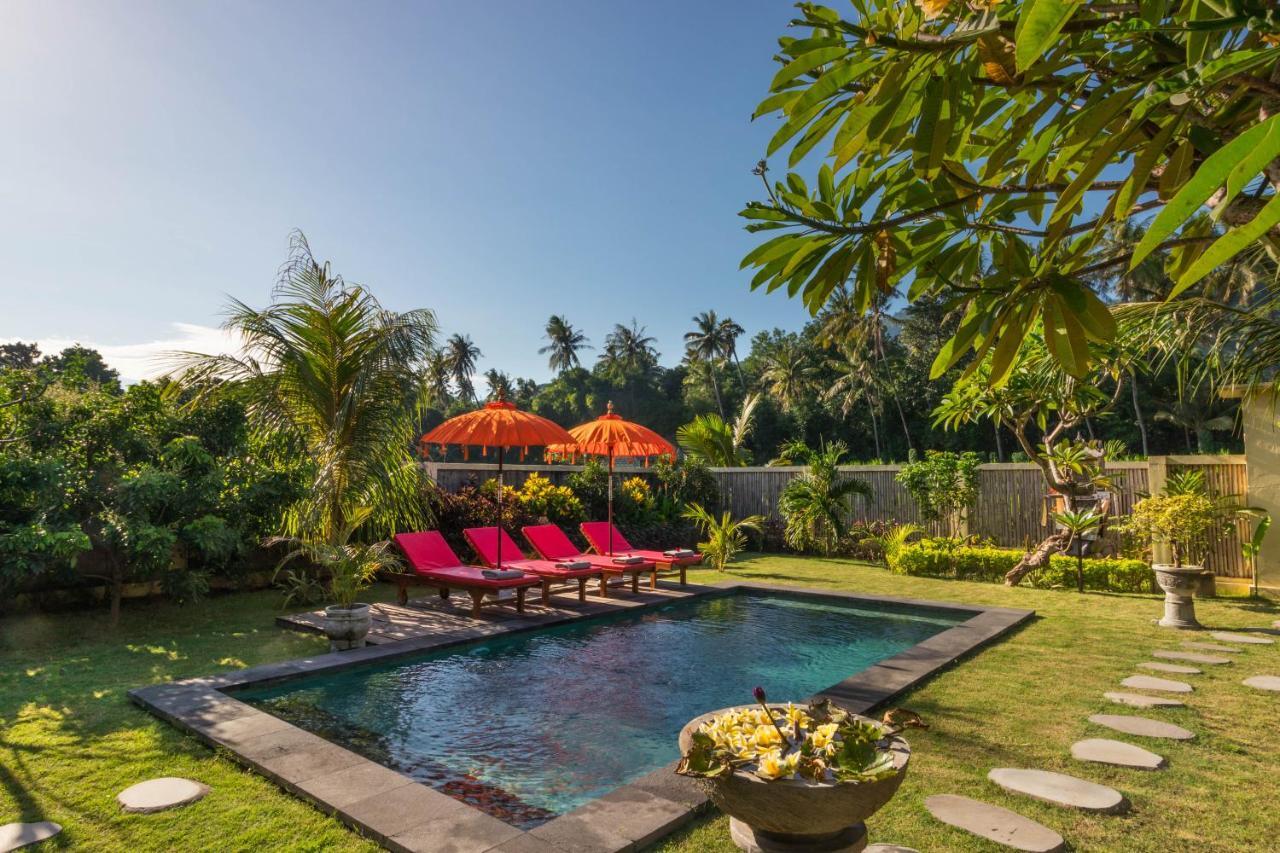 Villa Gayatri Hidden Oasis アメッド エクステリア 写真